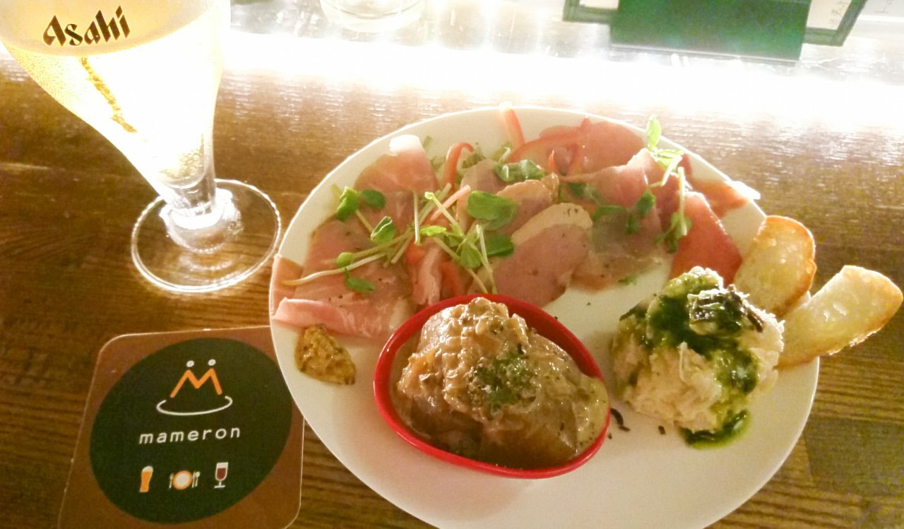 ちょい飲み手帖 神戸 3 Bar Mameron 料理美味な落ち着けるバー 必訪 | 女の神戸グルメ